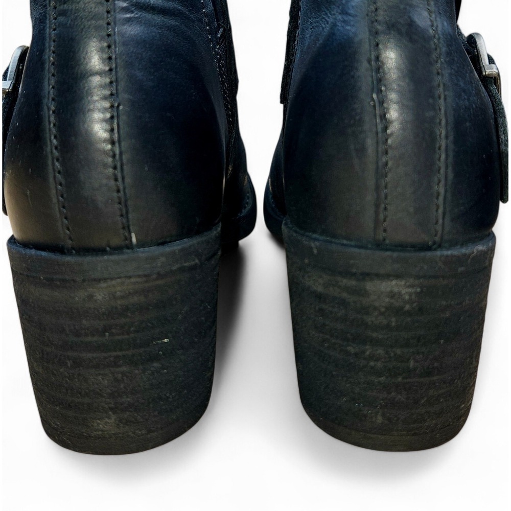 Born Royce Ankle Boots Size 7 Black Distressed Leather Silver Buckle Block Heel - Picture 6 of 11
